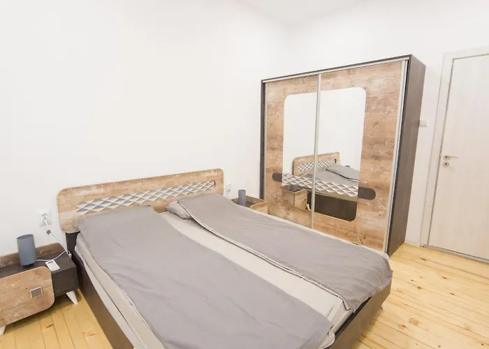 Aleks Sunrise -top Center ,sea Garden Apartment Burgas City